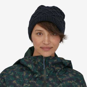 Patagonia Knit  Lining Beanie - Women's Pitch Blue  -Navy color   NEW